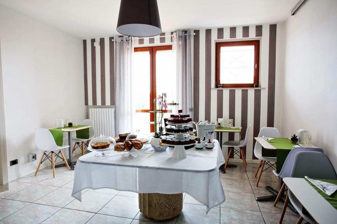 B&B Poggio Del Sole นูมานา ภายนอก รูปภาพ