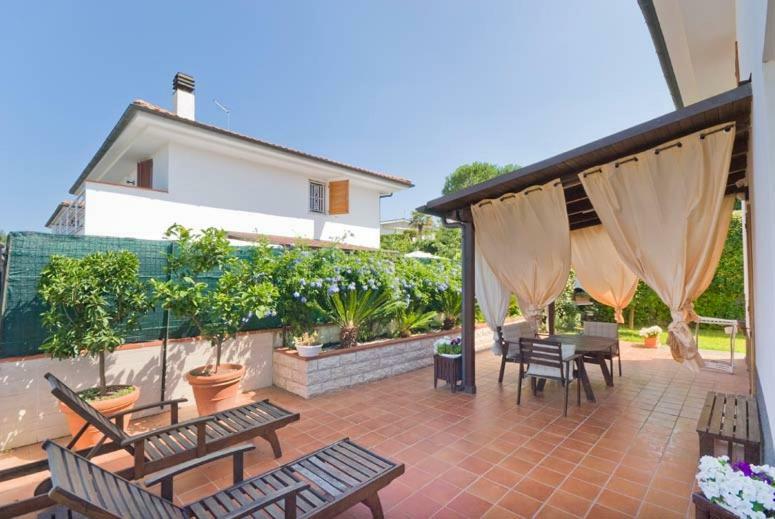 B&B Poggio Del Sole นูมานา ภายนอก รูปภาพ