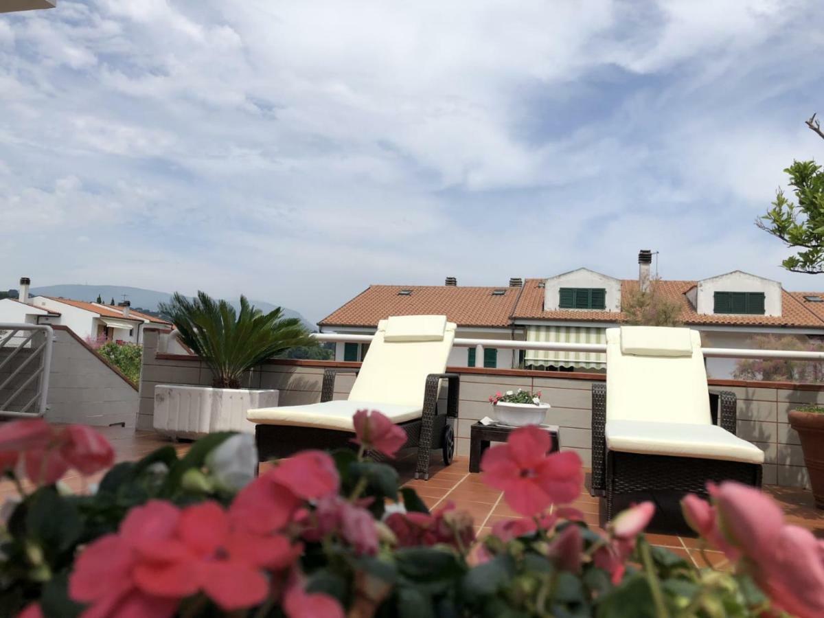 B&B Poggio Del Sole นูมานา ภายนอก รูปภาพ